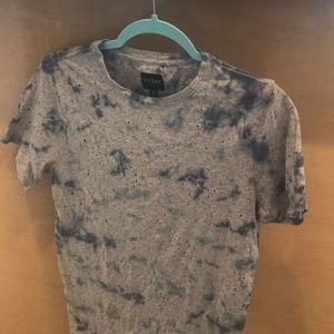 Guess tshirt